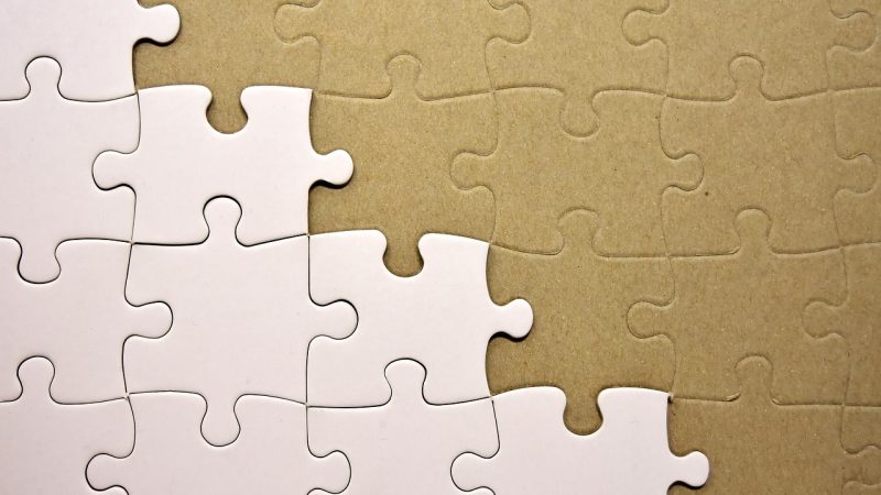 使用磁力链接下载的法律与版权须知 示意图
